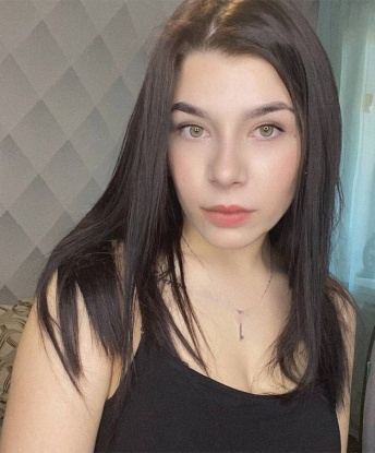 🌟 Я наслаждаюсь каждым моментом и знаю, как доставить удовольствие. Мои услуги — это не только физическая близость, но и настоящая нежность и забота о тебе. 🌹 Живу в Москве и сделаю твое время в этом городе поистине особенным. У меня есть отличные отзывы от довольных клиентов, и я гарантирую, что фото полностью соответствуют реальности. Позволь мне показать тебе, что такое настоящее удовольствие и разврат. Со мной ты получишь то, о чем всегда мечтал. Жду твоего звонка! 💋 Галина