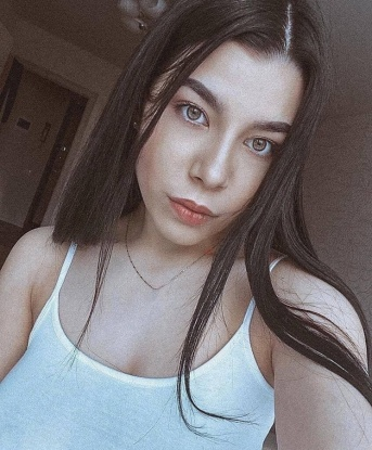 🌟 Я наслаждаюсь каждым моментом и знаю, как доставить удовольствие. Мои услуги — это не только физическая близость, но и настоящая нежность и забота о тебе. 🌹 Живу в Москве и сделаю твое время в этом городе поистине особенным. У меня есть отличные отзывы от довольных клиентов, и я гарантирую, что фото полностью соответствуют реальности. Позволь мне показать тебе, что такое настоящее удовольствие и разврат. Со мной ты получишь то, о чем всегда мечтал. Жду твоего звонка! 💋 Галина